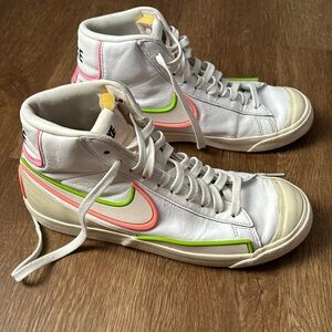 Nike blazers pink/green